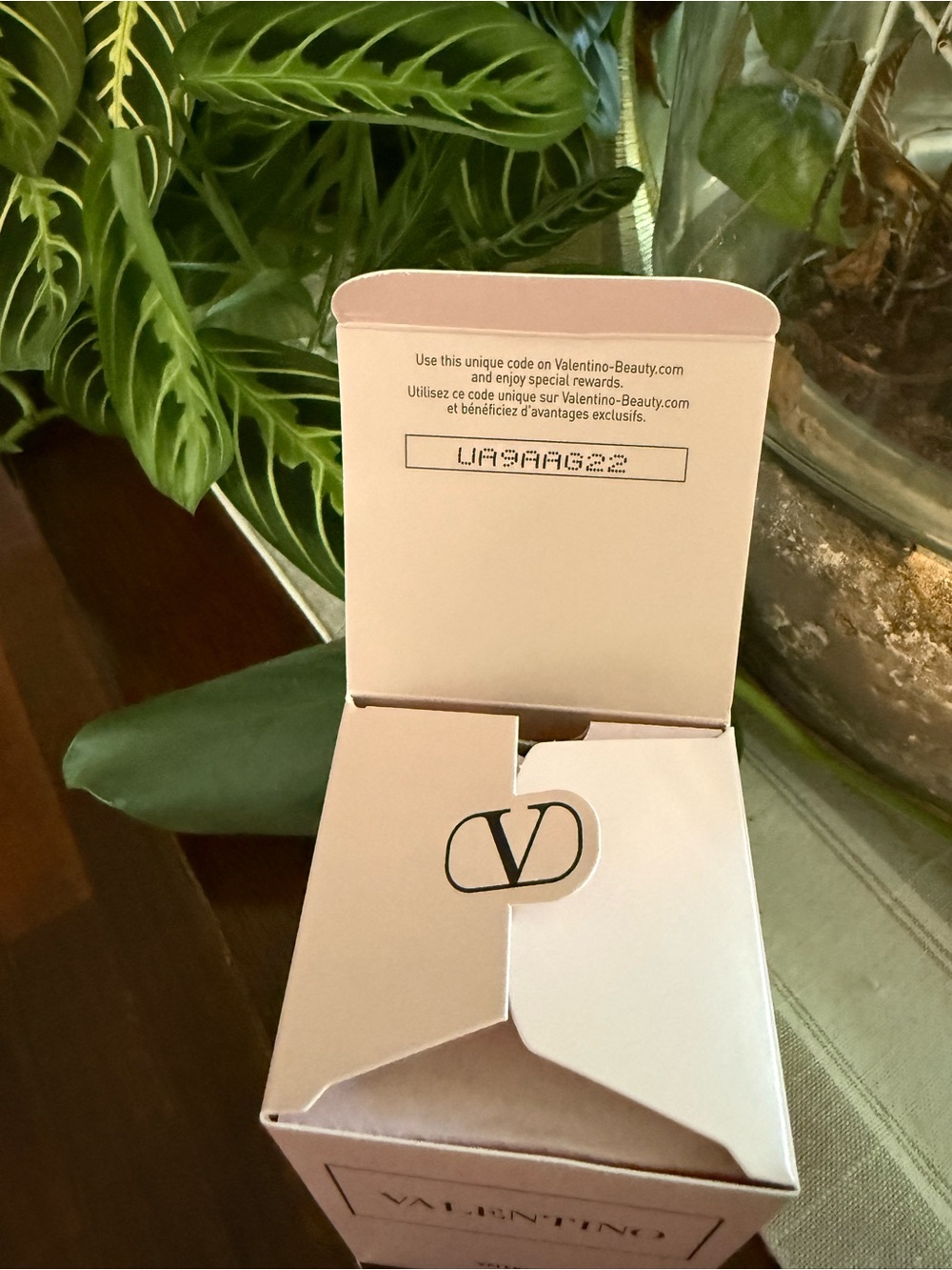 Valentino - Picture 4 of 6